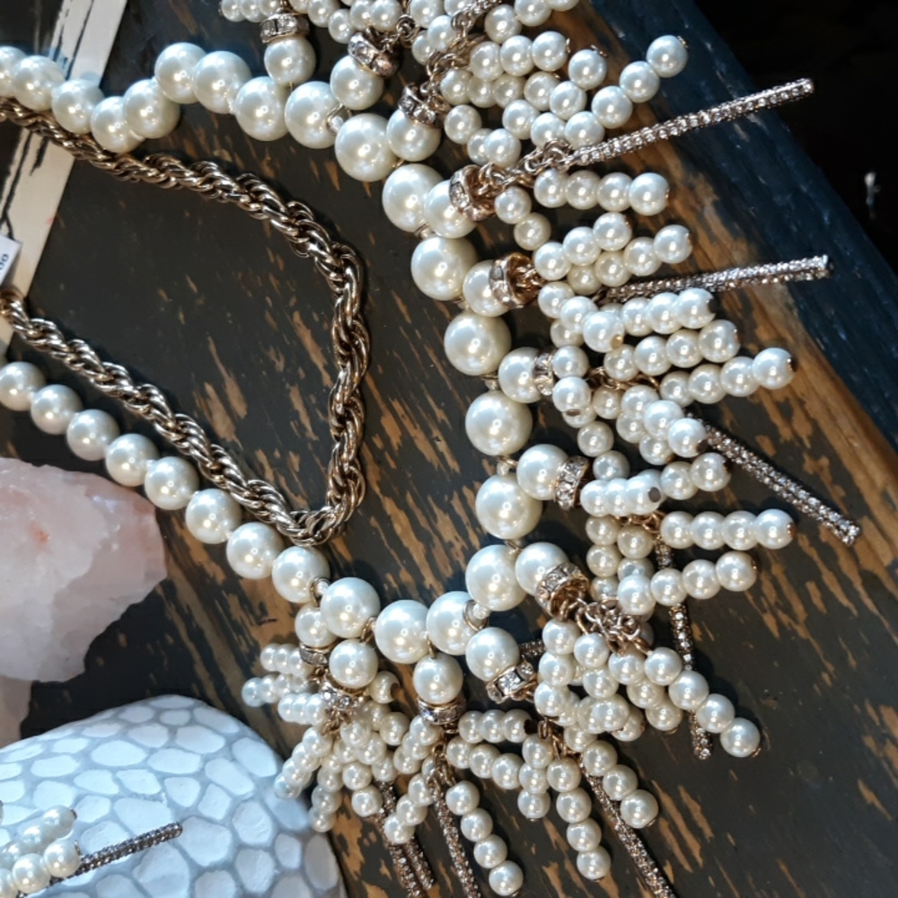 Belle Badgley Mischka Bridal necklace earrings set NWT $166 - Picture 6 of 7